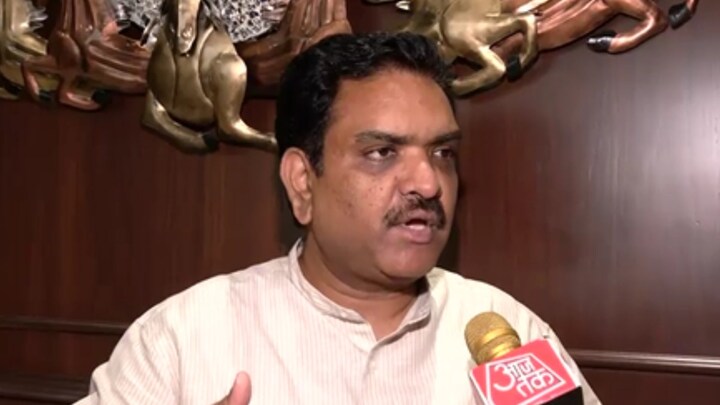 मंत्री का पर्सनल सेक्रेटरी सचिवालय में करता था महिला कर्मी से अश्लील हरकत! अब ये हुआ जय किशन सिंह के साथ Lucknow News