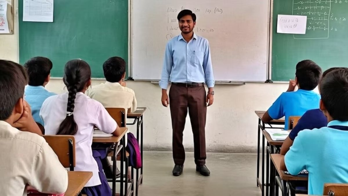 यूपी में टीचर्स के लिए खुला जॉब का पिटारा, कई सब्जेक्ट के लिए मांगे गए आवेदन, 38 हजार मिलेगी सैलरी! UP Tak