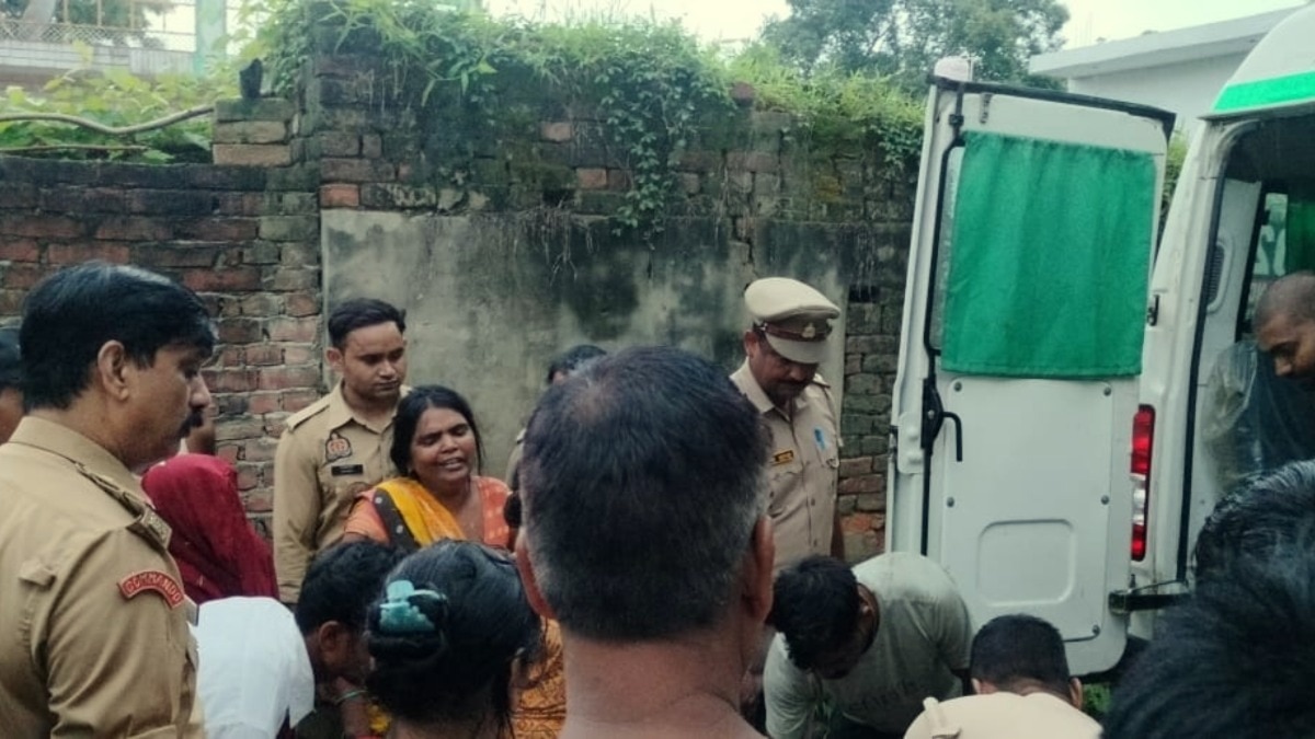 Sitapur, Sitapur news, Sitapur viral news, Sitapur news, Sitapur latest news, Sitapur rain, up news, rain in up, सीतापुर, सीतापुर न्यूज, यूपी न्यूज, यूपी में बारिश, हादसे, बारिश से हादसे, यूपी सरकार, सीएम योगी