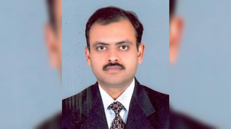 गाजियाबाद के जिला जज आशीष गर्ग को बाथरूम में आया हार्ट अटैक, इलाज के दौरान हुई मौत Ghaziabad News