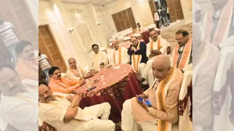 यूपी के ठाकुर विधायकों की 'कुटुंब' बैठक बुलाने की जो बात कही गई अब रामवीर ठाकुर ने तो बात ही पलट दी, क्या है अंदर की कहानी? UPTak