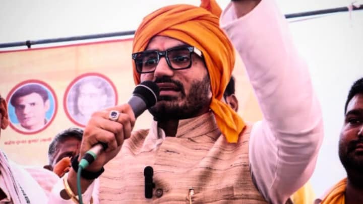 श्रीकांत त्यागी गिफ्ट कर रहे हैं बोलेरो! अब तक 19 को दे चुके ये शानदार SUV पर असल माजरा क्या है? Shrikant Tyagi