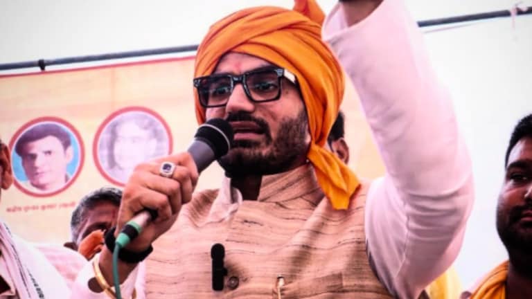 श्रीकांत त्यागी गिफ्ट कर रहे हैं बोलेरो! अब तक 19 को दे चुके ये शानदार SUV पर असल माजरा क्या है? Shrikant Tyagi