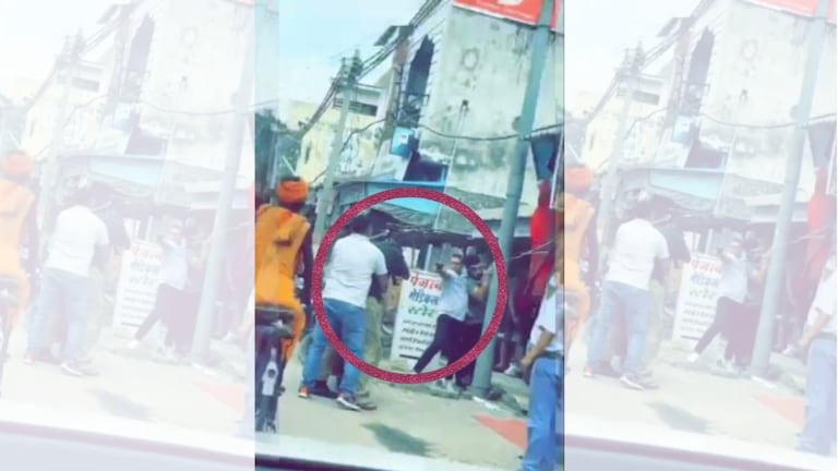 उत्तराखंड पुलिस ने लखीमपुर में बिछाया जाल और फिल्मी स्टाइल में दबोच लिए 3 शार्प शूटर, पूरा वीडियो यहां देखें Lakhimpur Khiri Viral Video