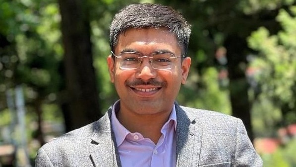 IAS Manish Bansal