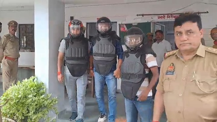 प्रतापगढ़ में बुलेटप्रूफ जैकेट और हेलमेट पहना जिस ब्लॉक प्रमुख सुशील सिंह को लेकर जा रही पुलिस उसके कांड जानिए Sushil Singh, Pratapgarh news