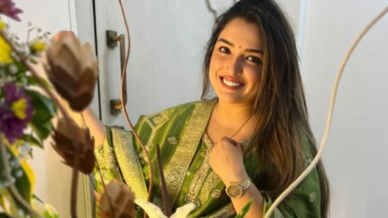 ये हैं आम्रपाली दूबे के फेवरेट एक्टर... एक्ट्रेस बोलीं- मुझे उनके साथ काम करने में मजा आता है Amrapali Favourite Actor