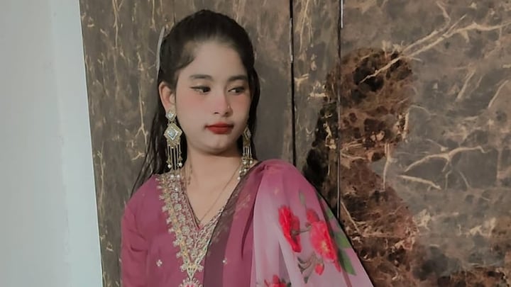 झांसी में बॉयफ्रेंड के साथ पहली बार घूमने जा रही गर्लफ्रेंड की एक्सीडेंट में मौत, BF अल्ताफ को लेकर लड़की के घरवालों ने ये कहा तस्वीर में मृतका