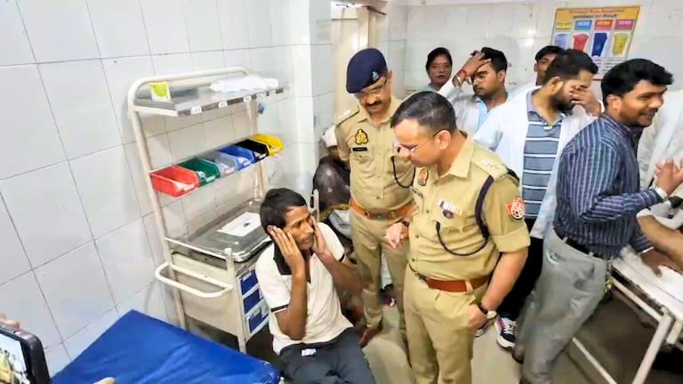 आगे बदमाश...पीछे पुलिस, मुरादाबाद की सड़कों पर रात में ऐसा क्या हुआ कि पुलिस को दिखानी पड़ी अपनी सुपर पावर! UP Tak