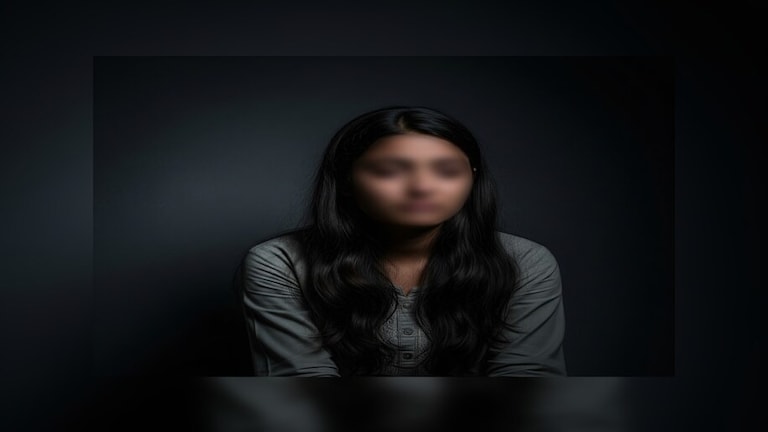 12वीं की छात्रा ने अमित राठौर की जिंदगी हिला दी, बरेली के एसपी सिटी मानुष पारीक ने हनी ट्रैप गैंग का गजब खुलासा किया Bareilly, Bareilly news, Bareilly crime, Bareilly viral news, Bareilly crime, up news, बरेली, बरेली न्यूज, बरेली क्राइम न्यूज, यूपी न्यूज