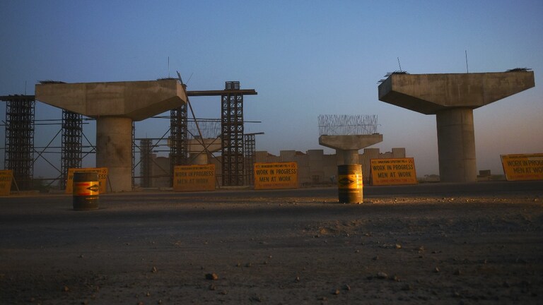 मेरठ से प्रयागराज जाने वाला 594 KM लंबा गंगा एक्सप्रेसवे बन रहा तेजी से... अब बस इतने प्रतिशत बचा है इसका काम UP Ganga Expressway Update