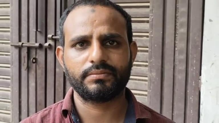 पत्नी बनाती है अश्लील रील्स, पुरुषों से... गाजियाबाद का अनीस अपनी बेगम इशरत से है परेशान, हो गया है बेघर Anees