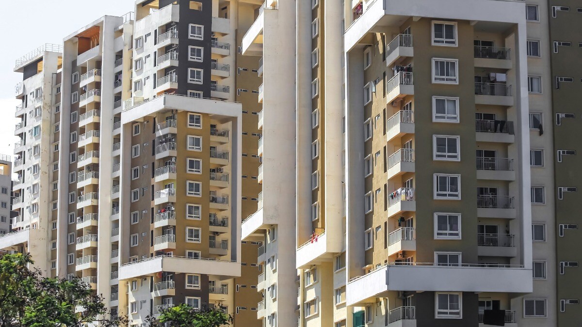 इतने लाख इंवेस्ट कर आगरा में बन सकते हैं 2 BHK फ्लैट के मालिक, जानें इसके लिए क्या करना होगा 2 BHK Flat in Agra