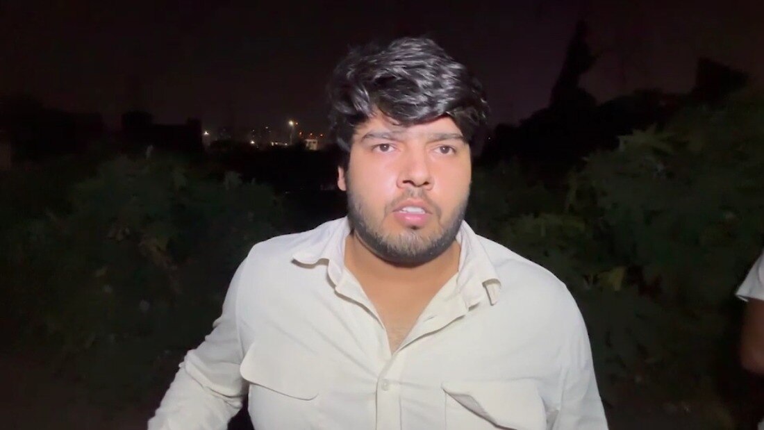 Noida, Noida News, Noida viral news, Noida crime news, Noida crime, Noida cctv, up news, up crime news, up crime, नोएडा, नोएडा न्यूज, नोएडा क्राइम, यूपी न्यूज, नोएडा पुलिस, सीसीटीवी वीडियो