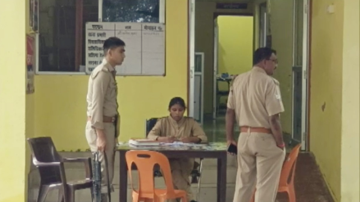 देवर ने नशे की दवा देकर भाभी के साथ ही किया गंदा काम और… कौशांबी में दहेज के लिए सीमाएं लांघी गई