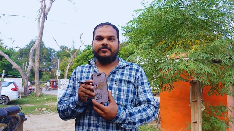 राहुल गांधी ने महाराष्ट्र का वोटर बता जो मोबाइल नंबर शेयर किया वो प्रयागराज के अंजनी मिश्रा का निकला, कौन हैं ये? Anjani Mishra