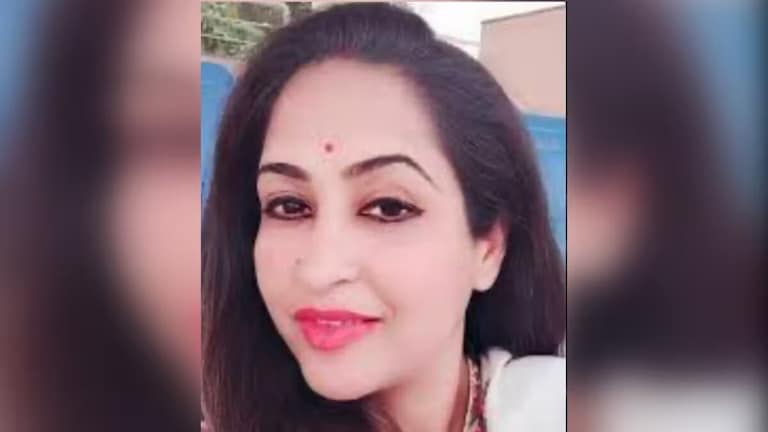 भानवी सिंह ने राजा भैया के खिलाफ खोला बड़ा मोर्चा, इस बार एक्स पोस्ट में ये कैसी-कैसी तस्वीरें और ऑडियो शेयर कर दिया Bhanvi Singh, Raja Bhaiya, Raja Bhaiya Wife Drama, Bhanvi Singh, lucknow news, Lucknow Drama bhanuv singh, Lucknow, lucknow news,Raja Bhaiya wife Bhanuv Singh lucknow,Bhanuv Singh in lucknow,Raja Bhaiya family dispute