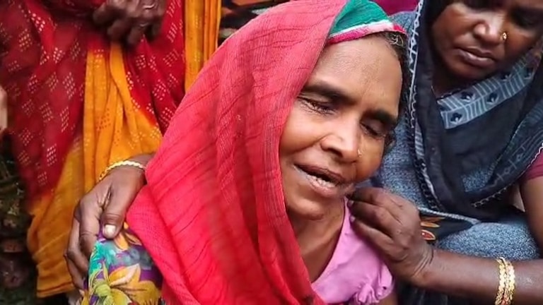 हाय हमारी बिटिया को बाघ ले गया... सीतापुर में मां ने रो-रोकर इकट्ठा कर लिए पड़ोसी, उधर बेटी मिली प्रेमी के साथ Sitapur News