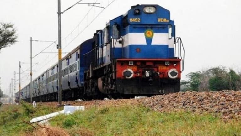 नवरात्रि पर प्रयागराज से विंध्याचल होते पटना के लिए चलेगी ये स्पेशल ट्रेन, जानिए इसका फुल शेड्यूल Prayagraj To Patna Special Train