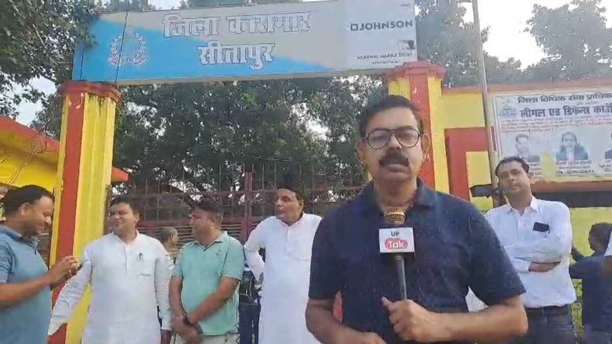 आजम खान की रिहाई से पहले जेल के बाहर ये क्या हो रहा, भीड़ कहां से आ गई, रिपोर्टर ने क्या-क्या देखा? Azam Khan, Sitapur jail