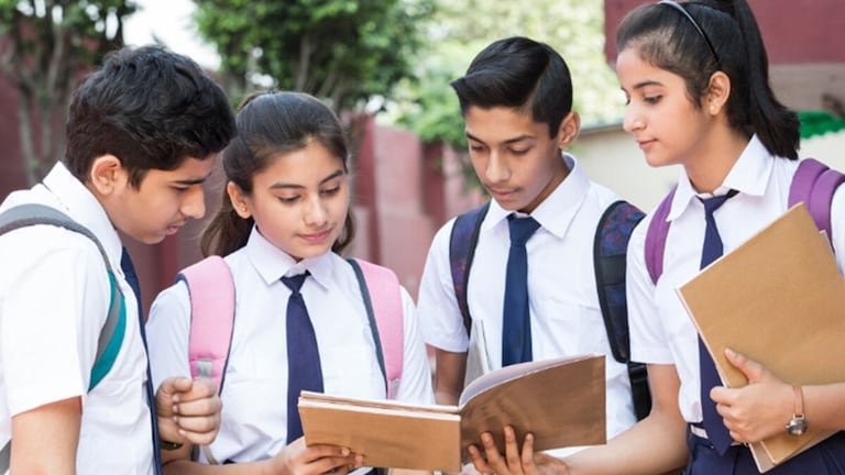 नोएडा के जवाहर नवोदय स्कूल में एडमिशन का एक और मौका आया, फुल डिटेल जान लीजिए UP Tak