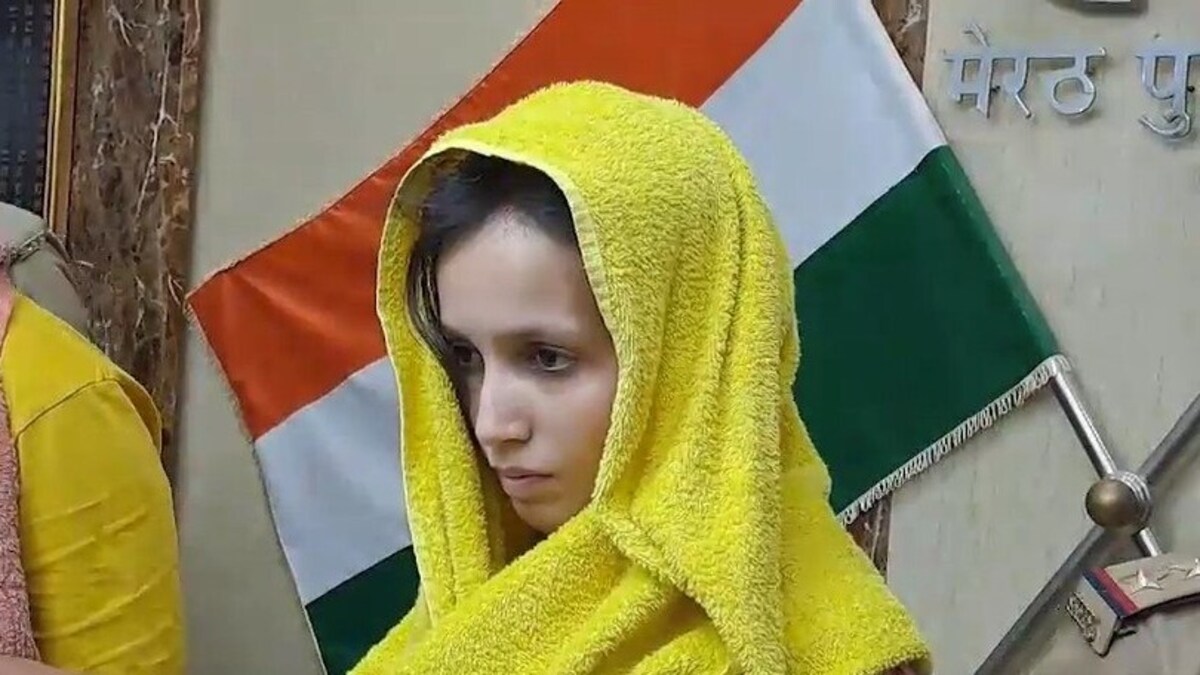 अपने पति के टुकड़े कर उसे नीले ड्रम में पैक करने वाली मुस्कान ने जेल में इस मांग को लेकर रखा व्रत Meerut, Meerut News, Meerut Police, Meerut Crime News, Meerut Police, muskan rastogi of meerut, muskan rastogi news, muskan rastogi case, up news, मुस्कान रस्तोगी, मेरठ, मेरठ न्यूज, यूपी न्यूज