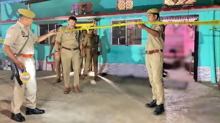 बच्चे के नामकरण संस्कार की दावत का प्रधान पति सुखदेव को नहीं मिला निमंत्रण, शाहजहांपुर में फिर हुआ बड़ा कांड Shahjahanpur Murder, Pradhan pati, son Naming Ceremony, Shahjahanpur Police, Shahjahanpur crime, शाहजहांपुर, हत्या, ग्राम प्रधान, नामकरण, पुलिस