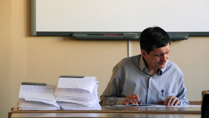 AIIMS दिल्ली ने मेडिकल फैकल्टी के पदों पर निकाली भर्ती, 142506 रुपए मिलेगी मंथली सैलरी, स्टेप बाय स्टेप जानें पूरा प्रोसेस UP Tak