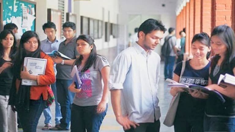 संभल, झांसी और फतेहपुर में खुलेंगी नई प्राइवेट यूनिवर्सिटी, फुल डिटेल जानिये UP Tak