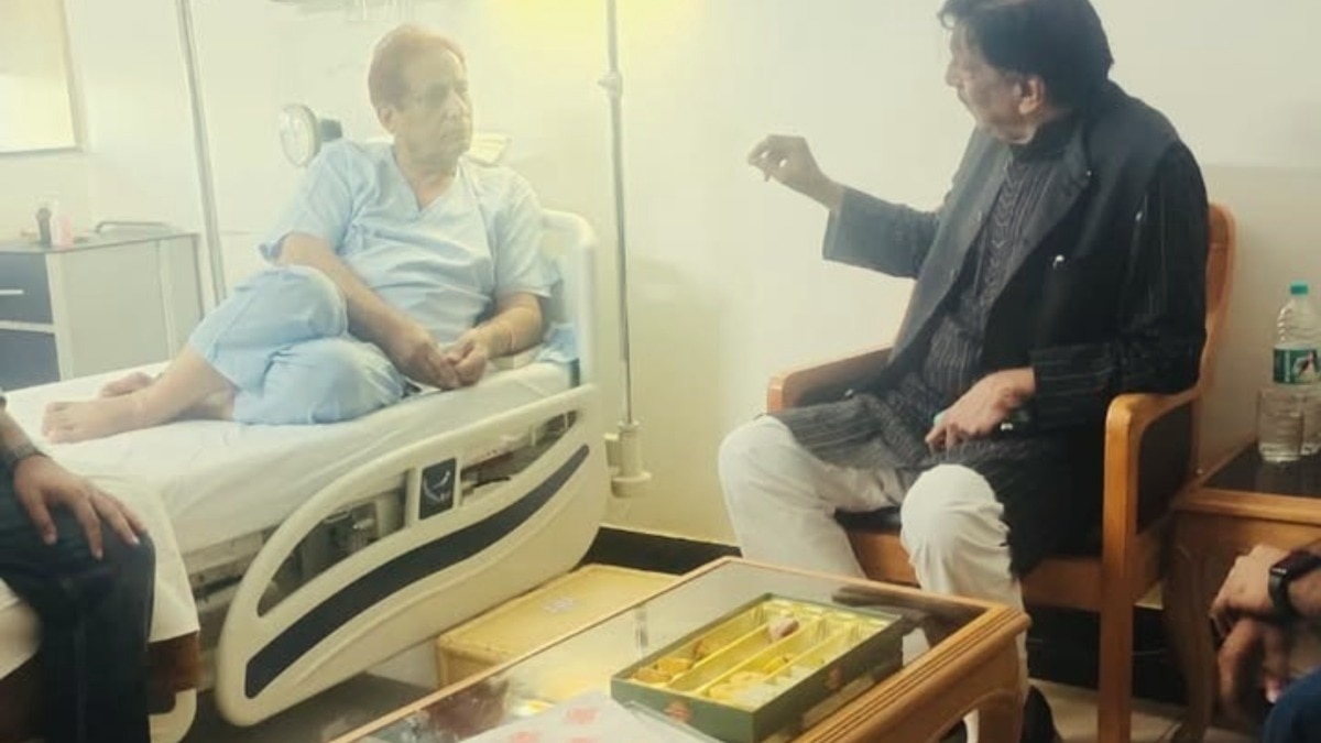 'आजम खान ने कहा कि जेल में मुझे और बेटे को दिया गया स्लो पॉइजन...' पत्रकार शाहिद सिद्दीकी के दावे से फैली सनसनी