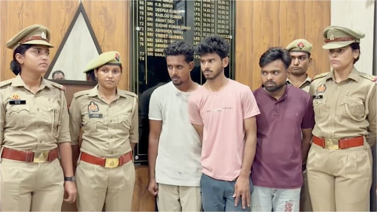 ज्वेलरी पहन जिम जाती थी बहू पूजा, सास रेखा को आया गुस्सा और उसे ही लुटवा दिया, मुजफ्फरनगर का गजब मामला Muzaffarnagar, Muzaffarnagar news, Muzaffarnagar crime news, Muzaffarnagar crime, Muzaffarnagar police, up news, up crime, मुजफ्फरनगर, मुजफ्फरनगर न्यूज, मुजफ्फरनगर पुलिस, यूपी न्यूज