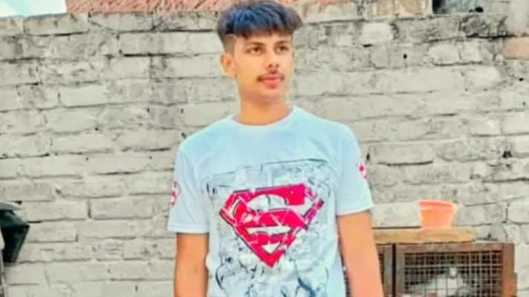 बुलंदशहर का हिस्ट्रीशीटर नाइफ परिवार की लड़की नासरीन संग करने आया था कोर्ट मैरिज, फोटो क्लिक करवा रहा था तभी हुआ कांड Bulandshahr, Bulandshahr news, Bulandshahr crime news, Bulandshahr crime, Bulandshahr police, up news, बुलंदशहर, बुलंदशहर न्यूज, बुलंदशहर पुलिस, बुलंदशहर क्राइम न्यूज, यूपी न्यूज