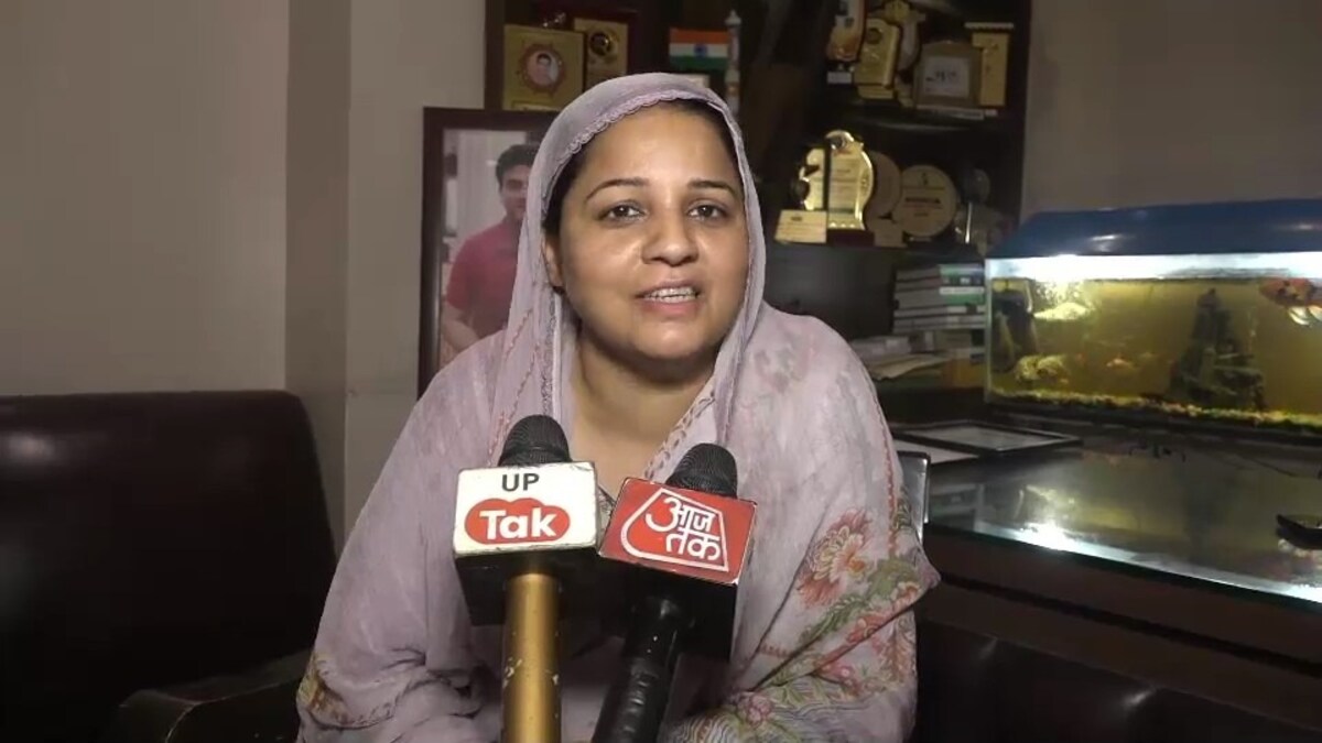 सपा नेता इरफान सोलंकी 34 महीनों के बाद जेल से आए बाहर तो विधायक पत्नी नसीम ने भावुक होकर कह दी ये बात Naseem Solanki