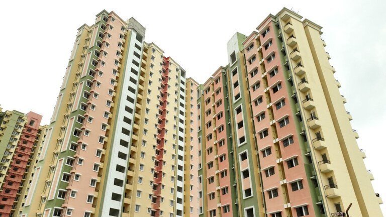 लखनऊ के पॉश इलाके हजरतगंज से 5-10 मिनट की दूरी पर मिलेंगे 11 लाख से कम कीमत के फ्लैट्स, ये है पूरी योजना Lucknow LDA Flats Scheme