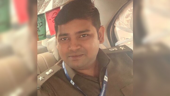 कानपुर में दिव्यांश बन गया कमिश्नर और दारू का ठेका दिलाने लगा... 16 लाख रुपये डूबे तो इस शख्स का राज खुला Kanpur, Kanpur news, Kanpur police, Kanpur crime, Kanpur viral news, up news, कानपुर, कानपुर न्यूज, कानपुर वायरल न्यूज, यूपी न्यूज