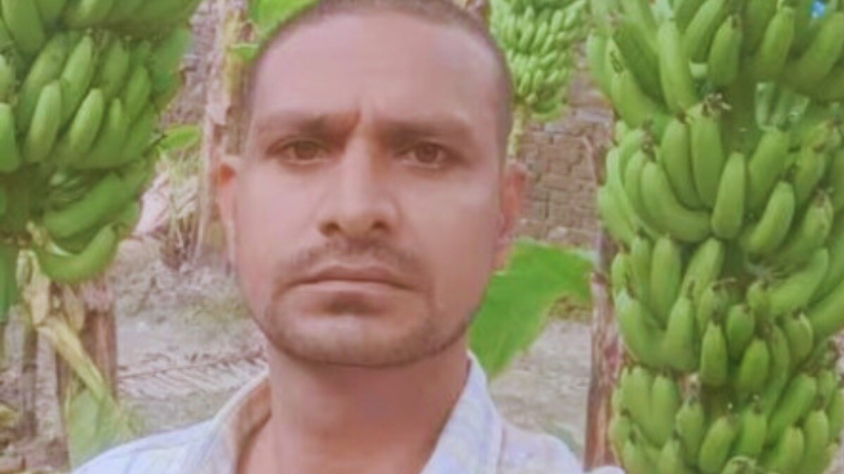 महाराजगंज के दीपू शाही केले की खेती से सालाना कर रहे 15 लाख से अधिक की कमाई, समझ लीजिए इनसे पूरा प्रोसेस Deepu Shahi