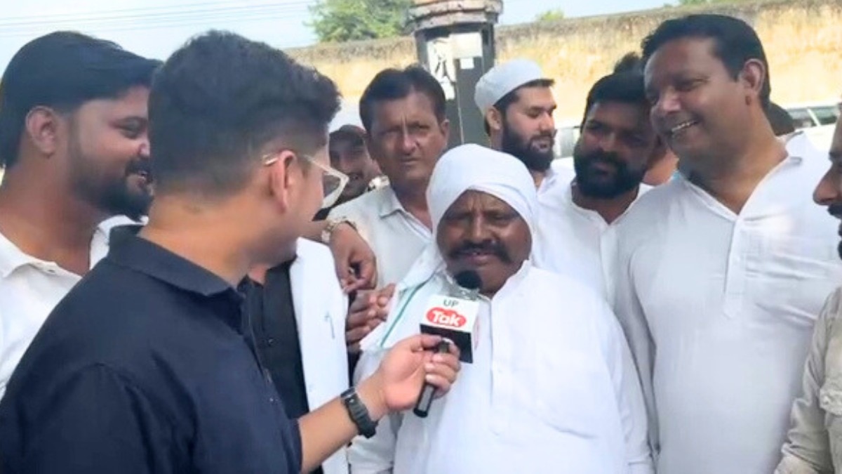 आजम खान के घर के पास अतीक अहमद जैसा दिख रहा ये शख्स कौन? देखने के लिए इकट्ठा हुई भीड़ तो ये पता चला UP Tak