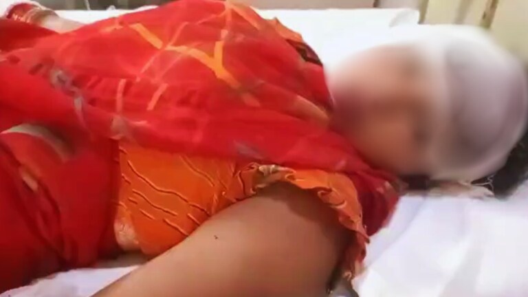 सुल्तानपुर में प्रेमी की बाहों में सोई थी पत्नी तभी कमरे में पहुंच गया पति, फिर पीट-पीटकर कर दिया ये हाल Sultanpur News
