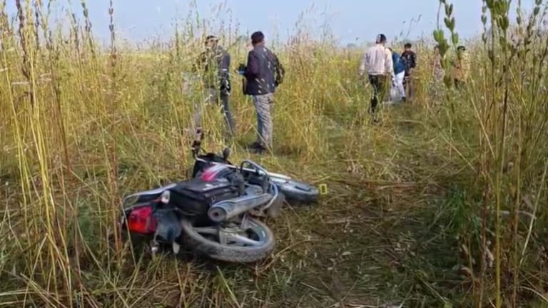 बरेली में मारा गया 1 लाख का इनामी इफ्तेखार उर्फ शैतान, डकैती के दौरान कर देता था हत्याएं UP police encounter news, one lakh reward dacoit killed, Shaitan dacoit encounter, UP police shot dead wanted criminal, encounter in Uttar Pradesh today, UP crime news update