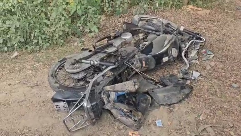 लखनऊ में शादी समारोह के लिए पटाखे लेकर जा रहे थे अहमद और अलीम, बाइक टकराई बछिया से... सबके चीथड़े उड़े 