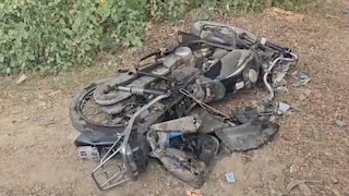 लखनऊ में शादी समारोह के लिए पटाखे लेकर जा रहे थे अहमद और अलीम, बाइक टकराई बछिया से... सबके चीथड़े उड़े  UP Tak
