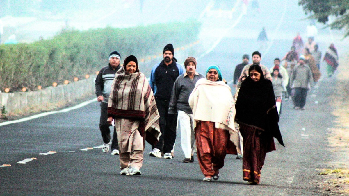 UP Weather Update: अक्टूबर के महीने में दिसंबर जैसी ठंड! यूपी में इस तारीख के बाद बदल जाएगा पूरा मौसम