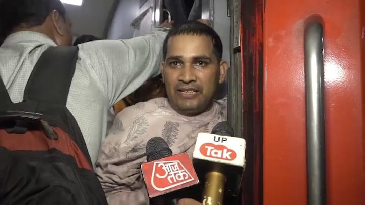 कानपुर सेंट्रल पर ट्रेनों में भारी भीड़, छठ-दिवाली के लिए टॉयलेट में भी बैठ घर जा रहे लोग! बृजेश तिवारी ने बताया दर्द UP Tak