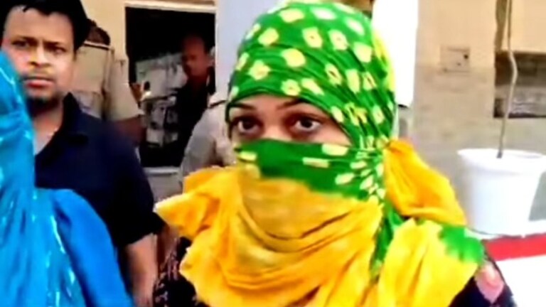 मेरठ में कपड़ा कारोबारी ने 32 साल की पूजा से की तीसरी शादी पर ये ब्याह उनको महंगा पड़ गया! Meerut Crime News
