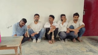 ये 5 युवक इटावा के ग्रामीण इलाकों में चलाते थे नकली नोट…पुलिस ने दबोचा तो गजब कांड सामने आया Etawah, Etawah news, Etawah police, Etawah crime news, Etawah crime, up news, up police, इटावा, इटावा न्यूज, इटावा क्राइम, इटावा पुलिस, यूपी न्यूज