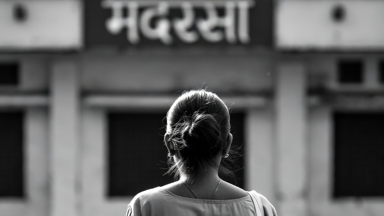 मुरादाबाद के मदरसा ने 13 साल की लड़की के सामने रखी रखी वर्जिनिटी टेस्ट की शर्त!... और भी बहुत कुछ हुआ