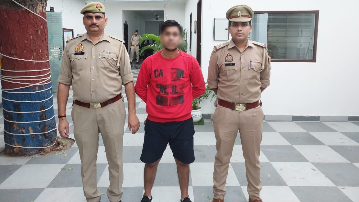 आगरा में मनीष ने पहले पिता को मारा फिर थैले में भर यमुना में फेंक दी बॉडी, वजह ये पता चली Agra News