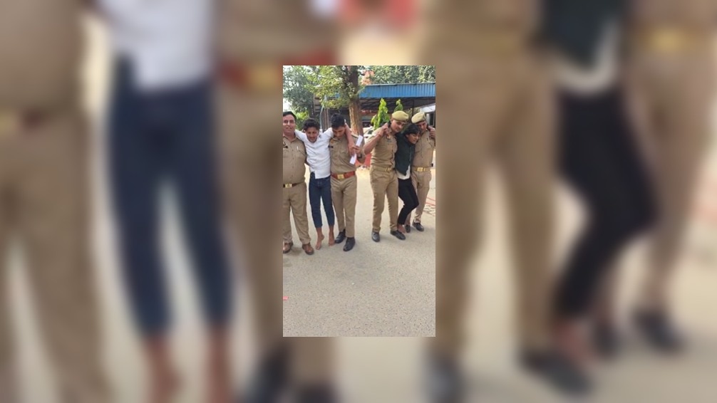 3 बच्चों का पिता तालिब मुजफ्फरनगर की नाबालिग दलित लड़की को ले गया एमपी औऱ गुजरात फिर किया निकाह, पकड़ा गया तो ये हुआ