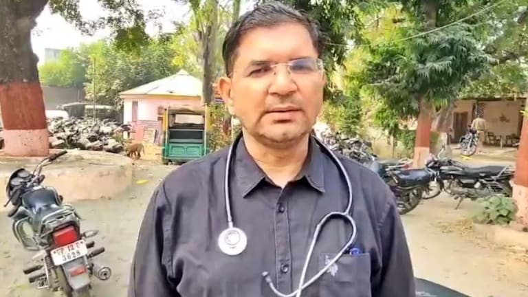 पुलिस 20 गोली मारती है लेकिन 1 लिखवाती है, एसपी और सीओ...शामली में डॉ दीपक चौधरी के बयान से बवाल, फिर खुद दी ये गजब सफाई CMO, Dr. Deepak Kumar, Shamli, Fake Encounter, Police Bribery, CMO alleges police fake encounters, शामली, चिकित्साधीक्षक, डॉ. दीपक कुमार, शामली, फर्जी मुठभेड़, पोस्टमार्टम