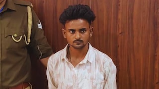 सहारनपुर में शाम को बाइक पर निकलता सल्लू और बच्चियों को उठा ले जाता! 60 CCTV देखने पर इसका कुकर्म पकड़ाया UP Tak